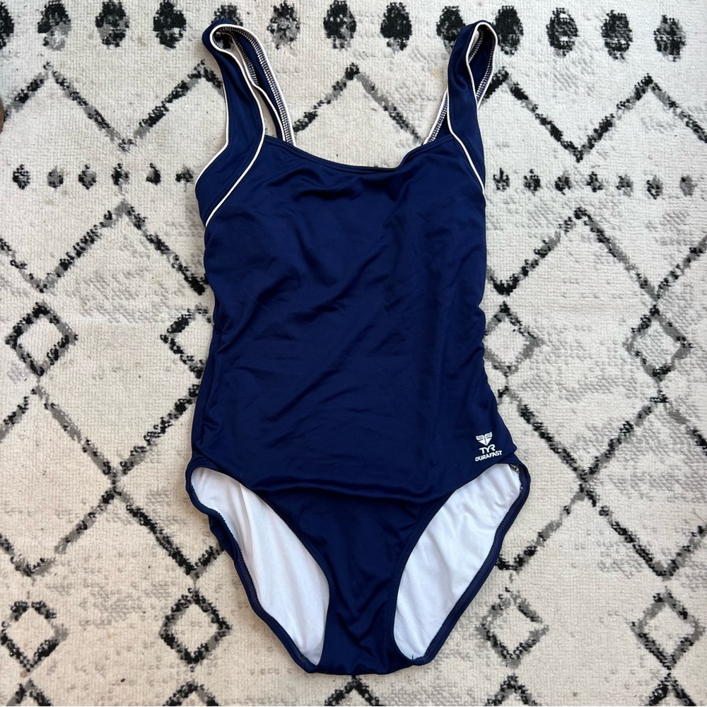 TYR one piece swimming bathing suit 8